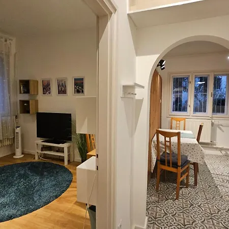 Julia's In Apartman *