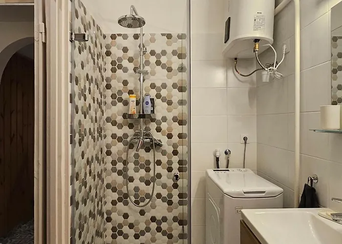 Julia's In Apartman Budapest