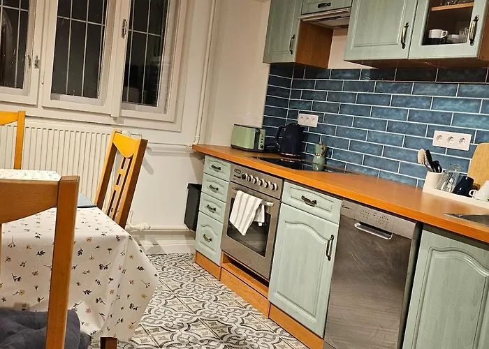 Apartman Julia's In *